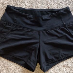 Lululemon Athletica black women’s shorts